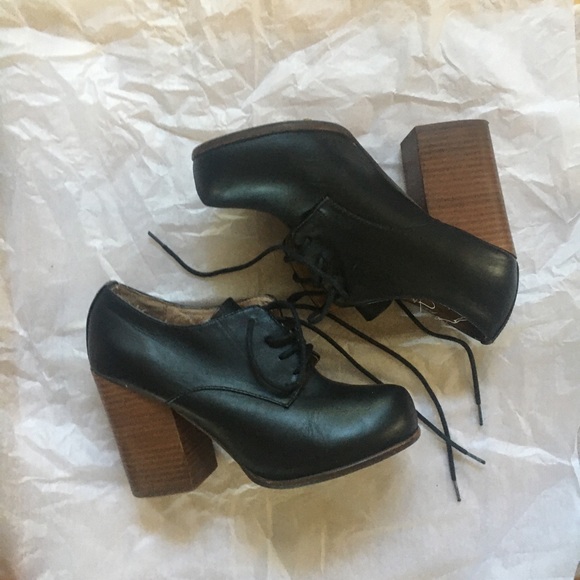 Jeffrey Campbell Shoes - Jeffrey Campbell Lace Up Shoes